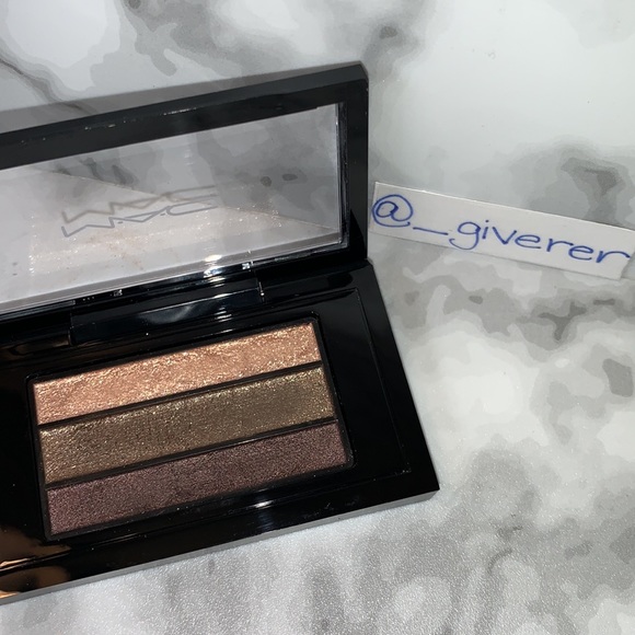 Collective Chic Veluxe Pearlfushion Shadow Trio Palette - Picture 4 of 15